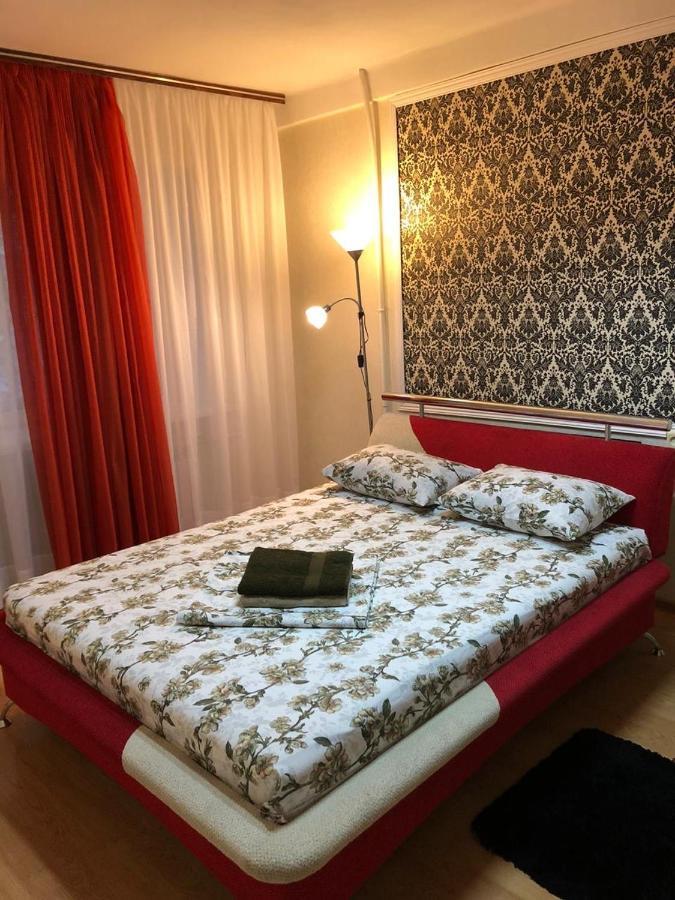 Kyiv Apartment In Pechersk On Oleksandra Kopylenko Εξωτερικό φωτογραφία